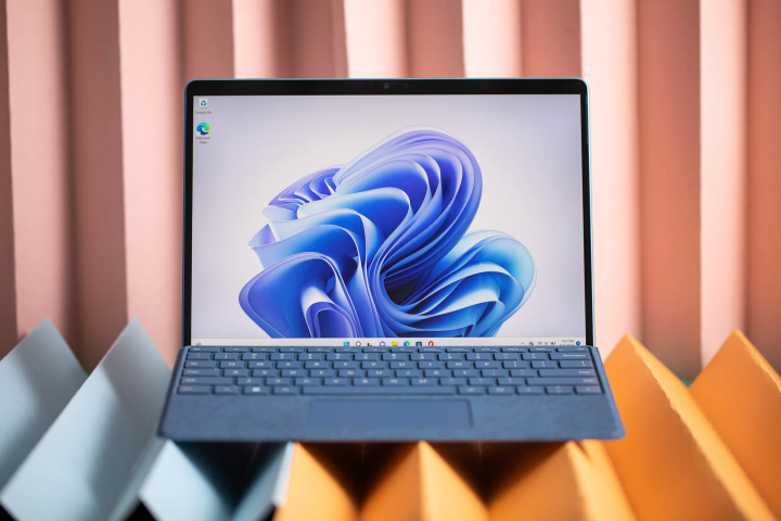 Surface Pro 9 là dòng Surface Pro dễ sửa chữa nhất của Microsoft